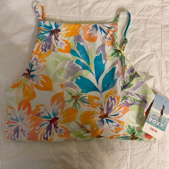 NWT Reversible Bikini Top S - Picture 1 of 4